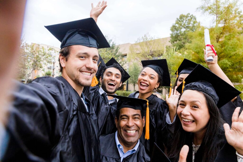 Fully Funded Scholarships in India 2023/2024